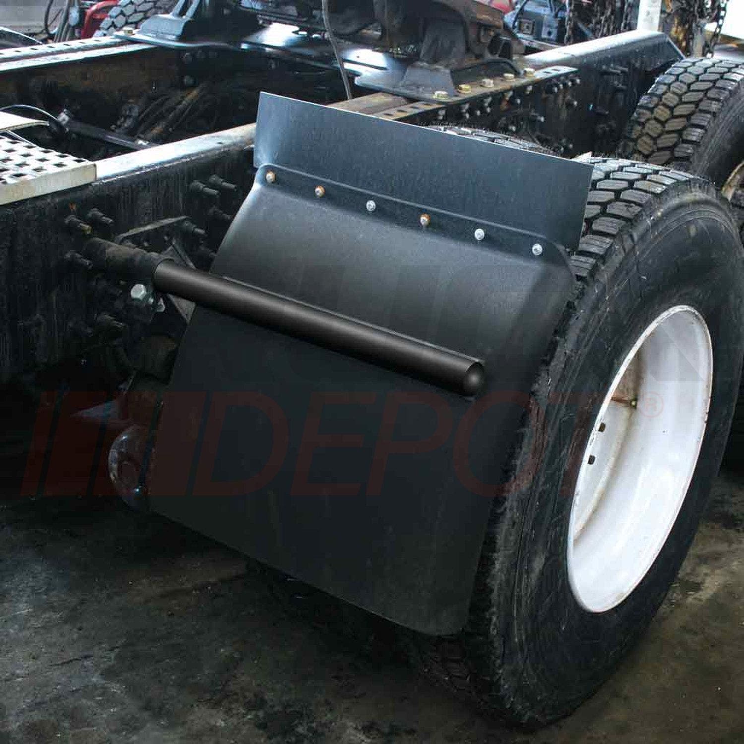 Kit de Guardafango de cabina plastico color negro - Marca TRUX